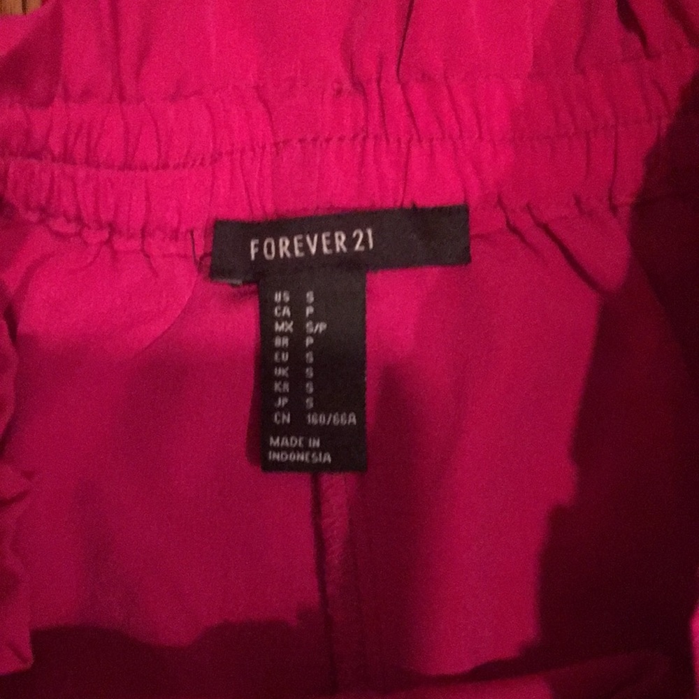 Forever 21 pink shorts - Picture 2 of 2
